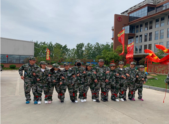 QQ截图20190430161342_副本.png QQ截图20190430161342_副本.png