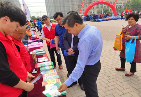 QQ截图20190513160546_副本.png QQ截图20190513160546_副本.png