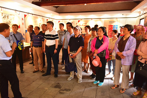 微信图片_20190617085051_副本_副本.jpg 微信图片_20190617085051_副本_副本.jpg